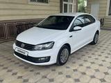 Volkswagen Polo 2019 года за 6 200 000 тг. в Алматы – фото 2