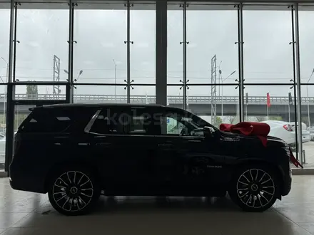 Chevrolet Tahoe 2026 года за 51 990 000 тг. в Алматы – фото 3