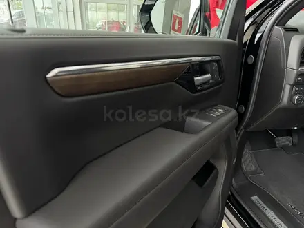 Chevrolet Tahoe 2026 года за 51 990 000 тг. в Алматы – фото 21