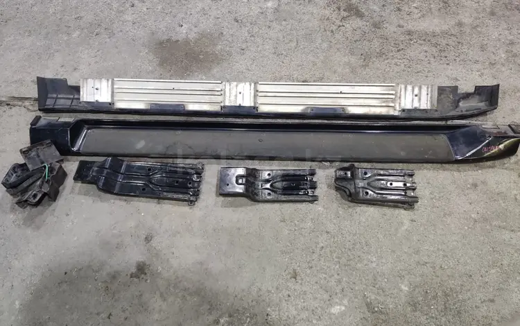 Кузовные пороги на Suzuki Grand Vitara за 55 000 тг. в Караганда