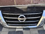 Решетка радиатора Nissan Patrol Y62 Ниссан патрол за 65 000 тг. в Алматы
