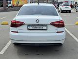 Volkswagen Passat 2018 года за 9 200 000 тг. в Алматы – фото 4