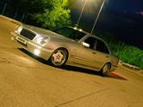 Mercedes-Benz E 320 1996 года за 3 800 000 тг. в Алматы