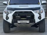 Toyota 4Runner 2019 года за 28 000 000 тг. в Актау