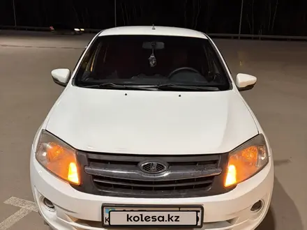 ВАЗ (Lada) Granta 2190 2013 года за 1 600 000 тг. в Петропавловск – фото 2