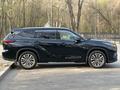 Toyota Highlander 2021 года за 32 000 000 тг. в Алматы – фото 10