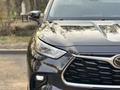 Toyota Highlander 2021 года за 32 000 000 тг. в Алматы – фото 12