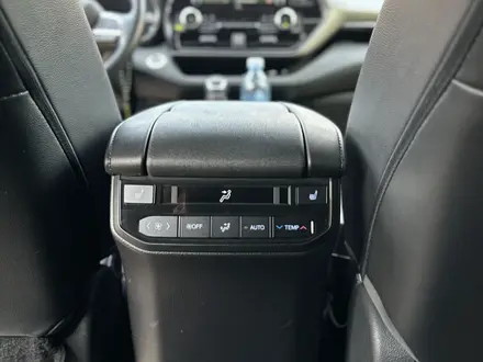Toyota Highlander 2021 года за 32 000 000 тг. в Алматы – фото 20