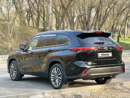 Toyota Highlander 2021 года за 32 000 000 тг. в Алматы – фото 6