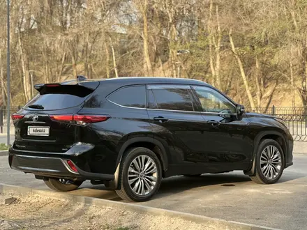 Toyota Highlander 2021 года за 32 000 000 тг. в Алматы – фото 9