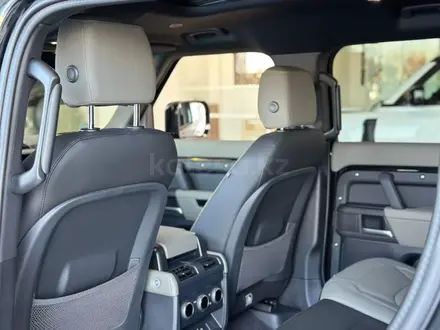 Land Rover Defender X-Dynamic SE 2025 года за 82 151 000 тг. в Усть-Каменогорск – фото 21