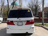 Toyota Alphard 2004 года за 8 500 000 тг. в Алматы