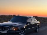 Mercedes-Benz E 220 1992 годаfor1 400 000 тг. в Тараз – фото 2