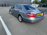 Mercedes-Benz E 200 2011 года за 7 400 000 тг. в Актобе – фото 3