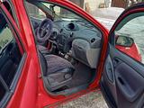 Toyota Yaris 2002 годаүшін3 000 000 тг. в Усть-Каменогорск – фото 4