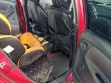Toyota Yaris 2002 годаүшін3 000 000 тг. в Усть-Каменогорск – фото 5