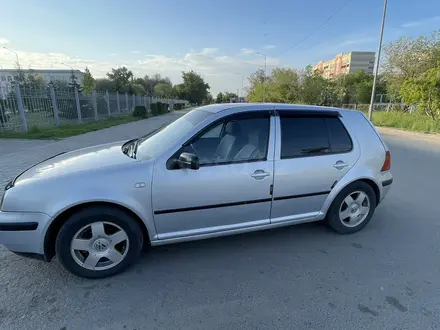 Volkswagen Golf 1998 года за 1 700 000 тг. в Павлодар – фото 2