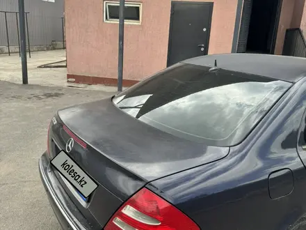 Mercedes-Benz E 320 2002 года за 3 400 000 тг. в Алматы – фото 15