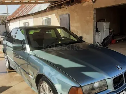 BMW 323 1995 года за 1 500 000 тг. в Алматы – фото 3