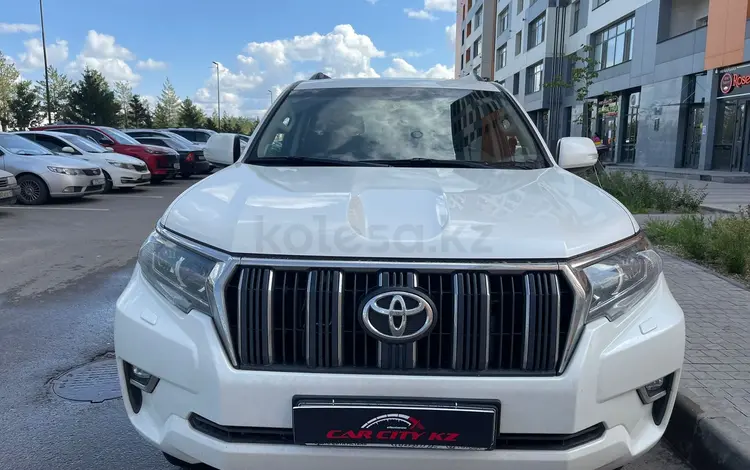 Toyota Land Cruiser Prado 2019 годаfor20 950 000 тг. в Астана