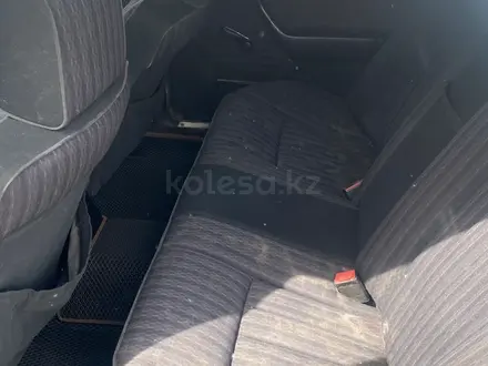 Mercedes-Benz E 200 1993 года за 1 000 000 тг. в Павлодар – фото 2