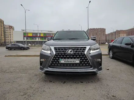 Lexus GX 460 2018 года за 30 000 000 тг. в Актау