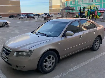 Hyundai Sonata 2007 года за 3 100 000 тг. в Актау – фото 2