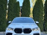 BMW X6 M 2020 года за 75 000 000 тг. в Алматы – фото 2