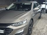 Chevrolet Malibu 2022 года за 9 500 000 тг. в Шымкент