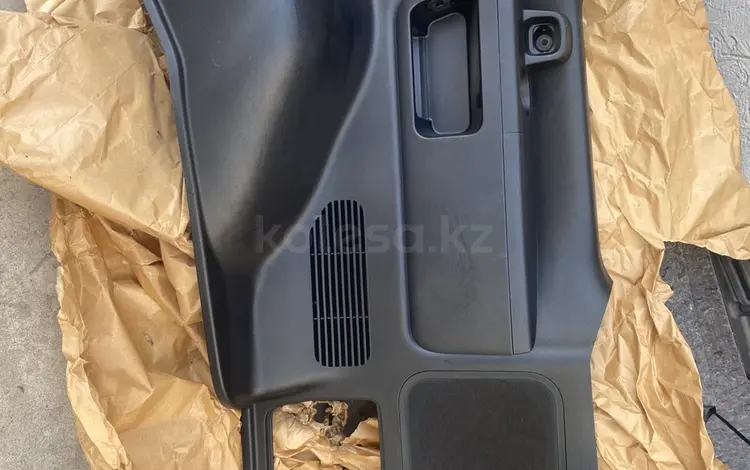 Боковые панели багажного отделения (обшивки багажника) за 35 000 тг. в Алматы