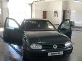 Volkswagen Golf 1998 годаfor2 200 000 тг. в Экибастуз