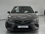 Toyota Camry 2020 года за 13 000 000 тг. в Кызылорда – фото 2