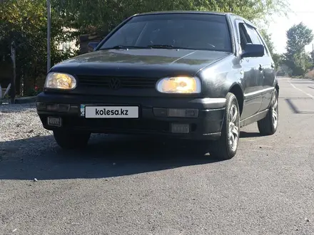 Volkswagen Golf 1992 года за 1 500 000 тг. в Алматы