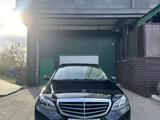 Mercedes-Benz E 200 2015 годаүшін8 600 000 тг. в Астана – фото 3
