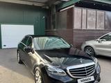 Mercedes-Benz E 200 2015 годаүшін8 600 000 тг. в Астана – фото 2