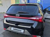 Hyundai i20 2023 годаүшін6 200 000 тг. в Караганда – фото 3