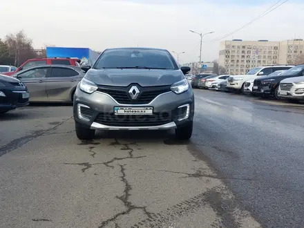 Renault Kaptur 2020 года за 9 000 000 тг. в Алматы