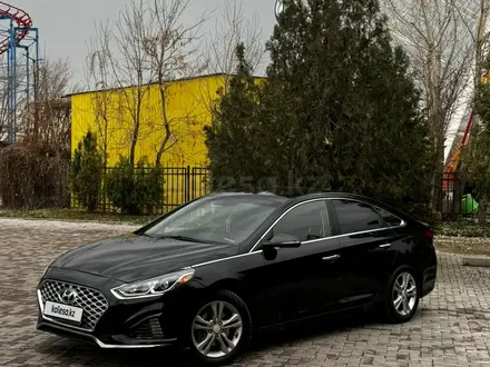 Hyundai Sonata 2018 года за 7 200 000 тг. в Шымкент – фото 2