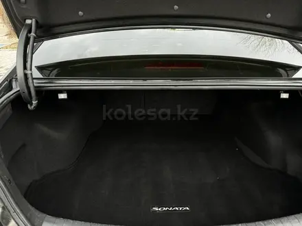 Hyundai Sonata 2018 года за 7 200 000 тг. в Шымкент – фото 6