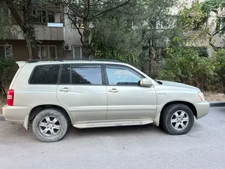 Toyota Highlander, 2004