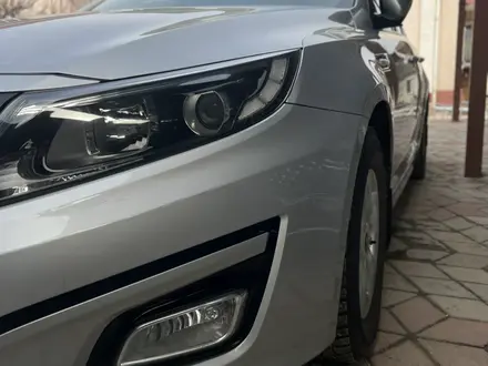 Kia K5 2015 года за 7 200 000 тг. в Алматы – фото 2