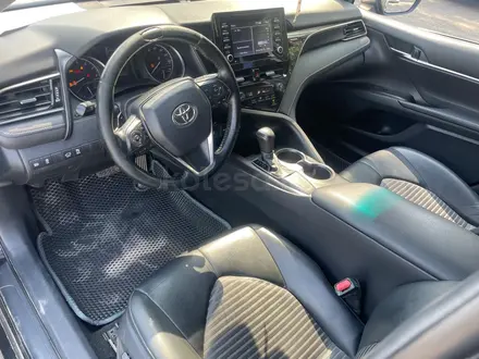 Toyota Camry 2021 года за 9 647 750 тг. в Алматы – фото 10