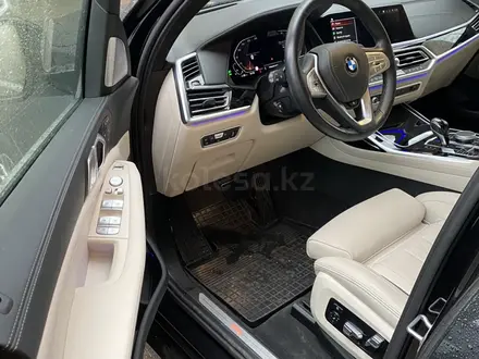 BMW X7 2022 года за 52 555 555 тг. в Астана – фото 5