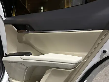 Toyota Camry 2022 года за 12 400 000 тг. в Астана – фото 12