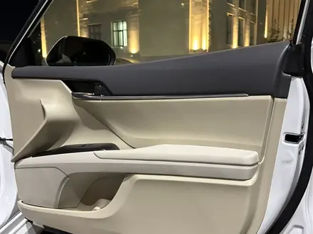 Toyota Camry 2022 года за 12 400 000 тг. в Астана – фото 14