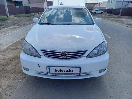 Toyota Camry 2006 года за 4 800 000 тг. в Атырау – фото 11