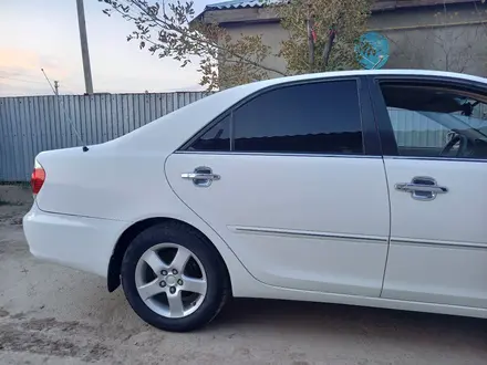 Toyota Camry 2006 года за 4 800 000 тг. в Атырау – фото 4