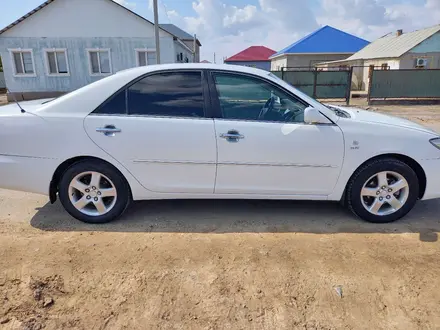 Toyota Camry 2006 года за 4 800 000 тг. в Атырау – фото 9
