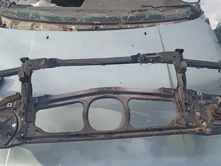 Телевизор BMW сорок шестой кузов за 45 000 тг. в Костанай