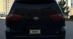 Toyota Sienna 2015 годаүшін11 650 000 тг. в Актау – фото 3